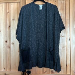 Short sleeve light weight cardigan